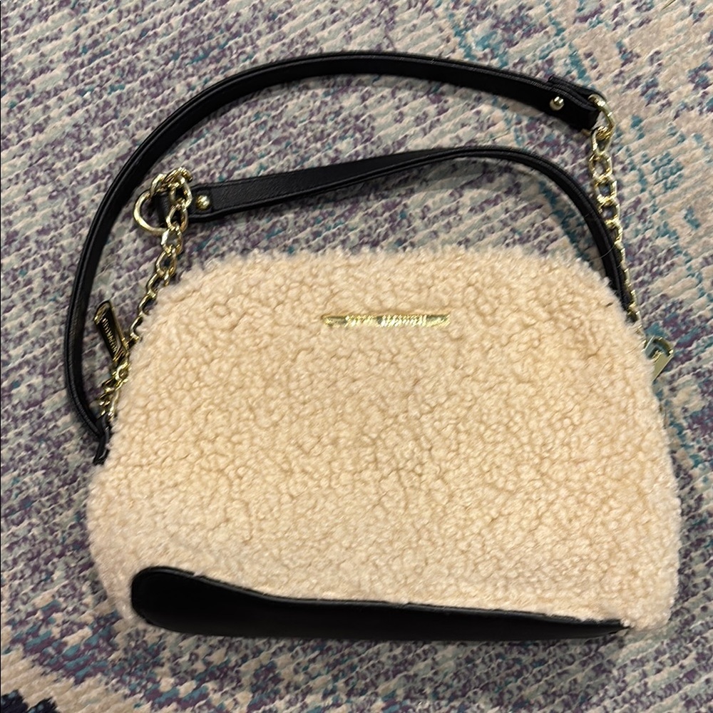 Steve Madden Cream and Black Crossbody Bag with Textured Design